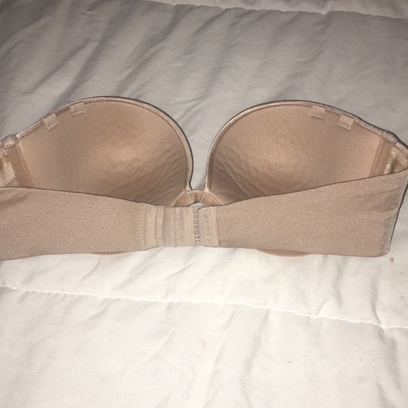 32 C Nude Strapless Bra - Picture 2 of 3